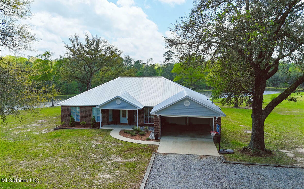 Property Photo: 7401 North Creek Rd. MS 39452