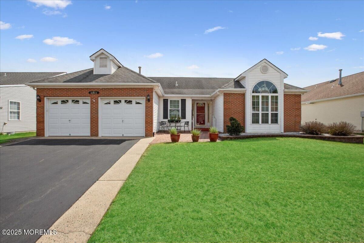 Property Photo:  14 Abergele Drive  NJ 08757 