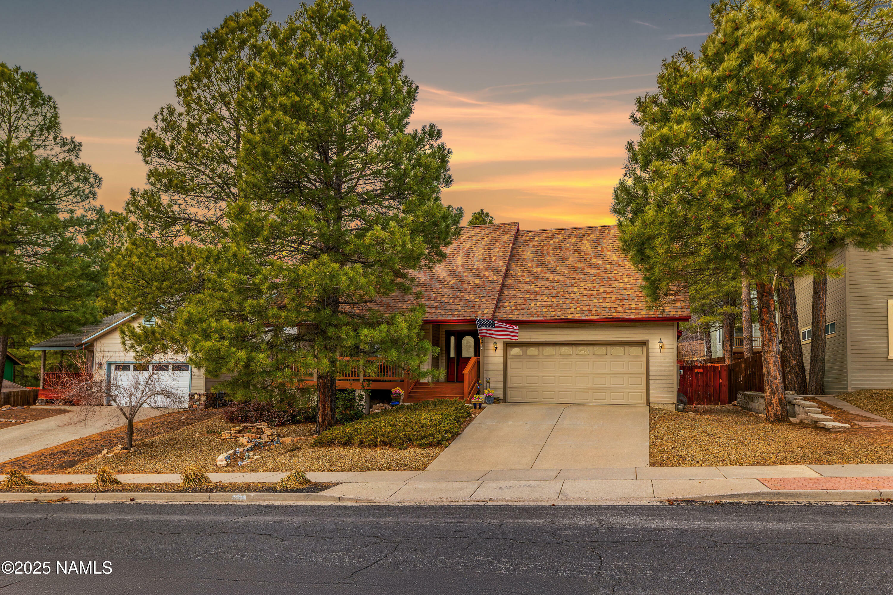 Property Photo: 630 W Cattle Drive Trail AZ 86005