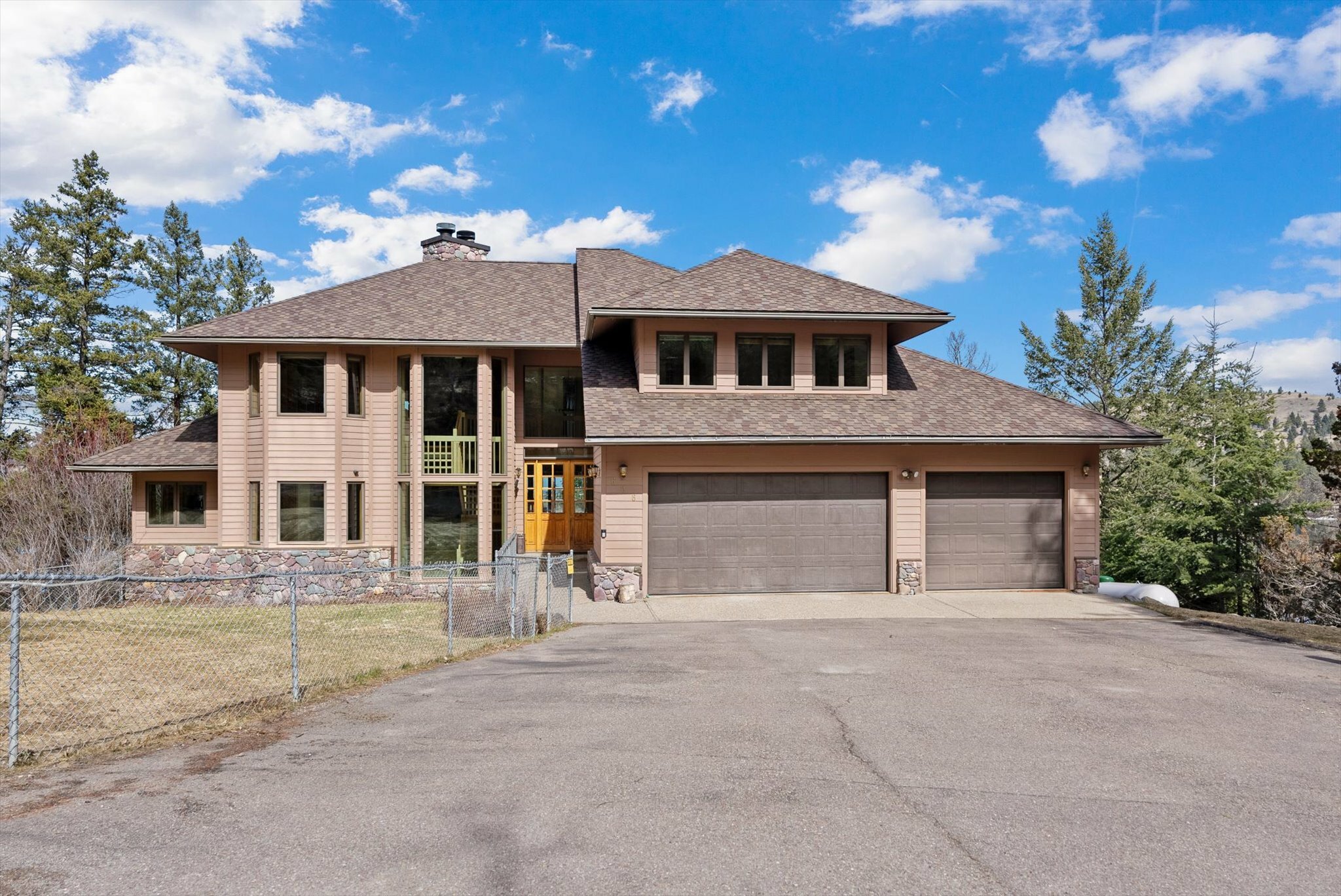 Property Photo: 606/610 S Foys Lake Drive MT 59901