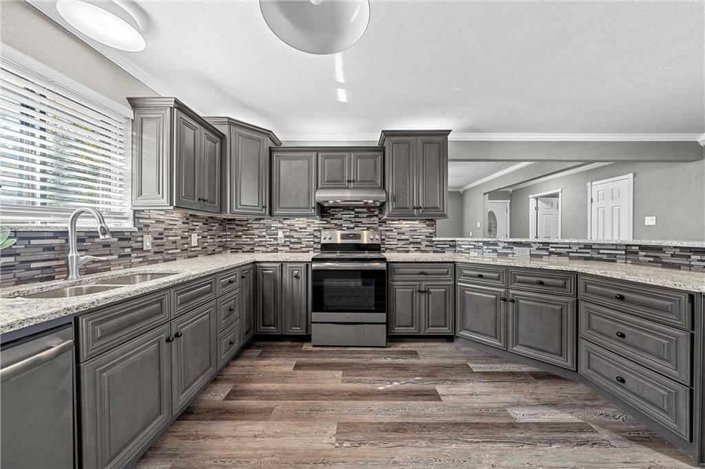 Property Photo: 1917 Mountainview Drive TX 76710