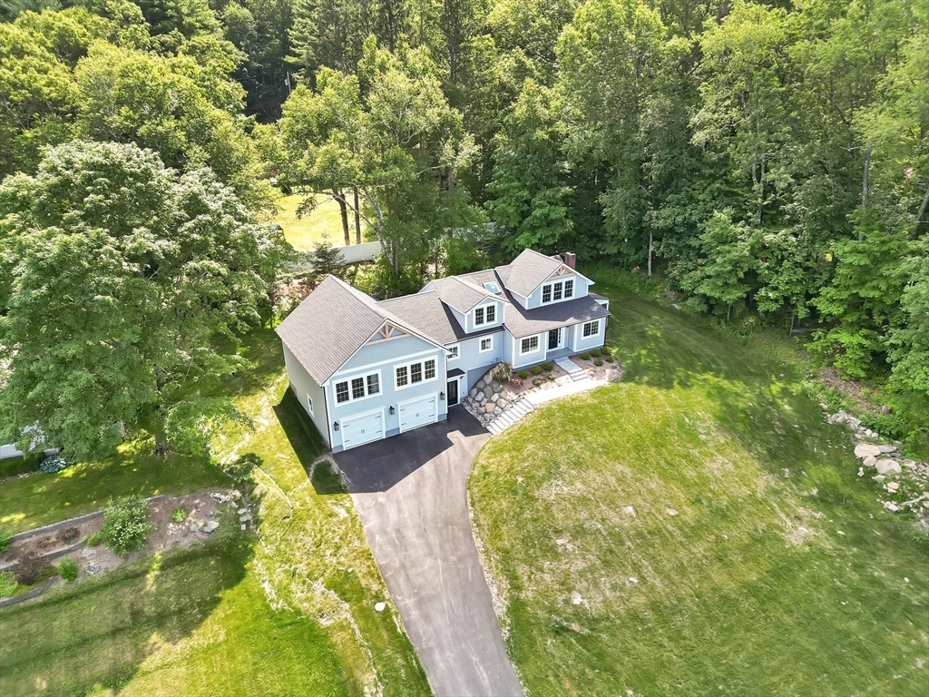 Property Photo: 524 Ridge Rd MA 01095