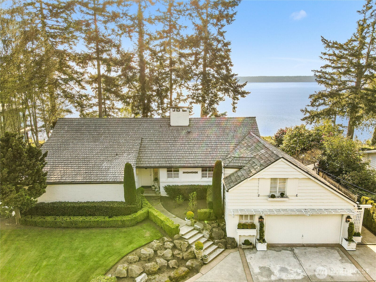 19263  Edgecliff Drive SW  Normandy Park WA 98166 photo