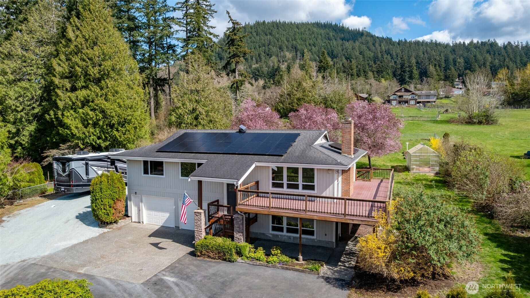 17207  Blodgett Road  Mount Vernon WA 98274 photo