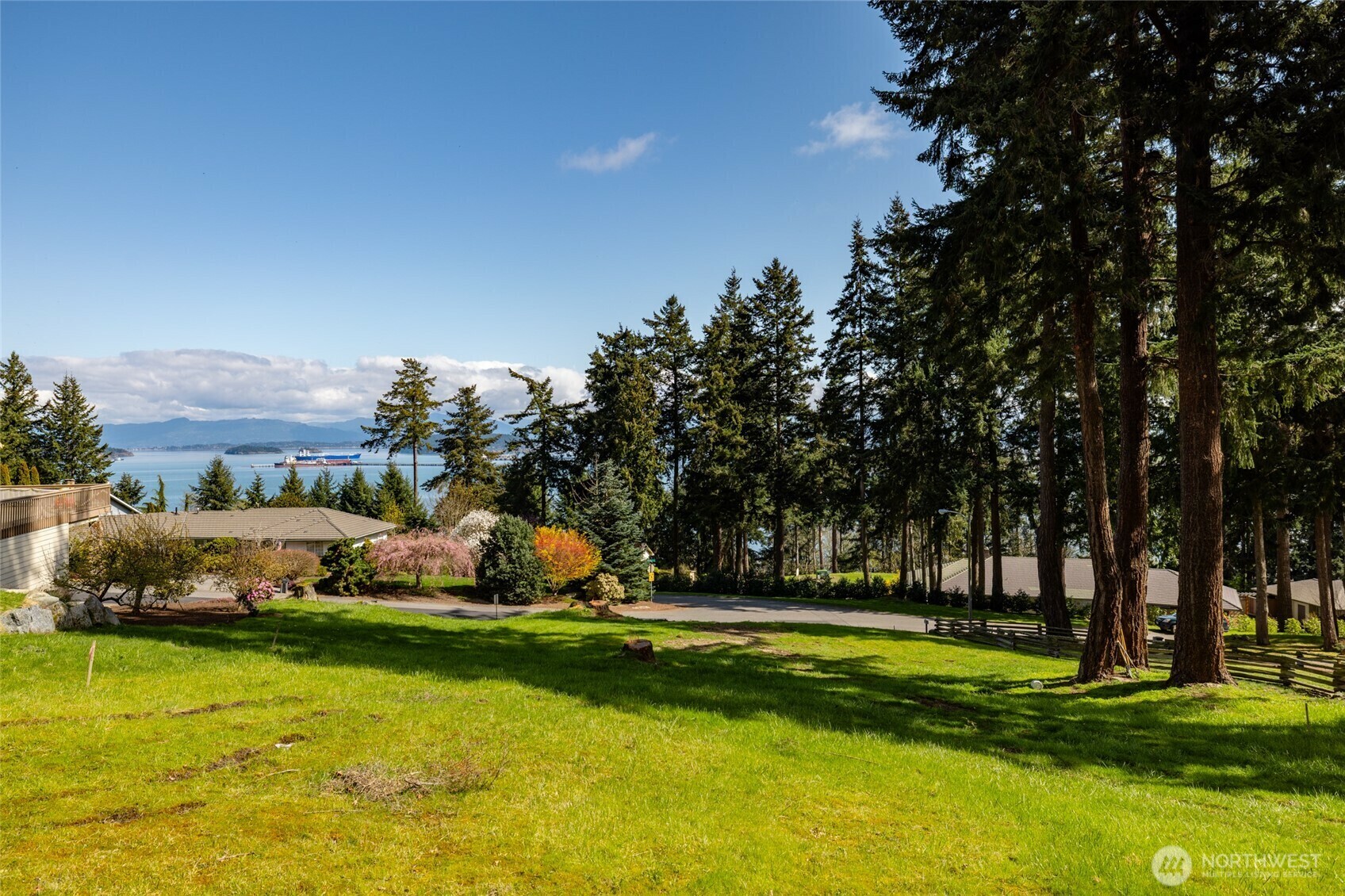 Property Photo: 4014 Mitchell Drive WA 98221
