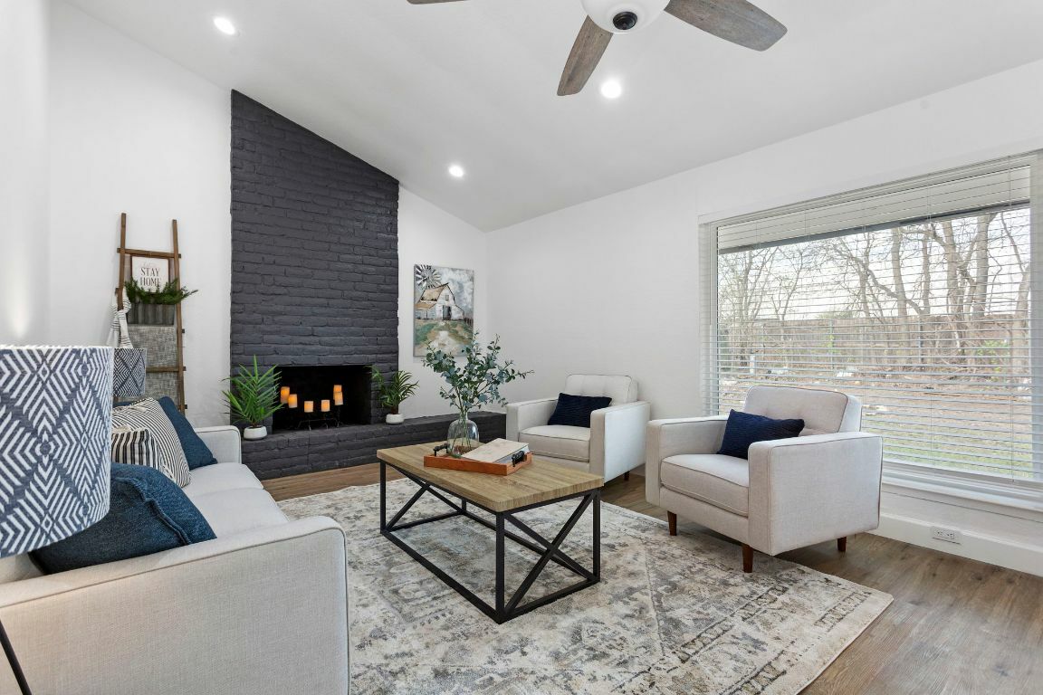 4806 Scarsdale Drive  Austin TX 78744 photo