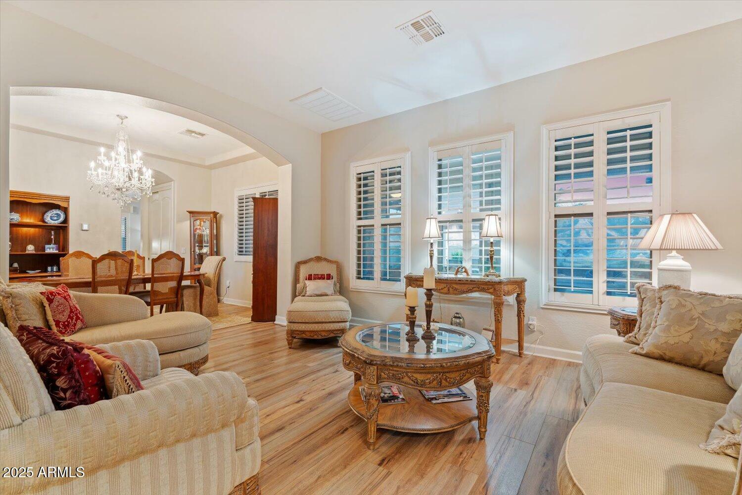 Property Photo: 3125 W Desert Lane AZ 85339