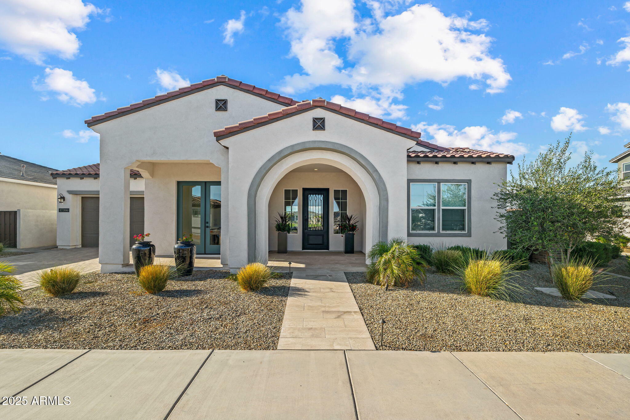 Property Photo: 17396 W Crawfordsville Drive AZ 85388