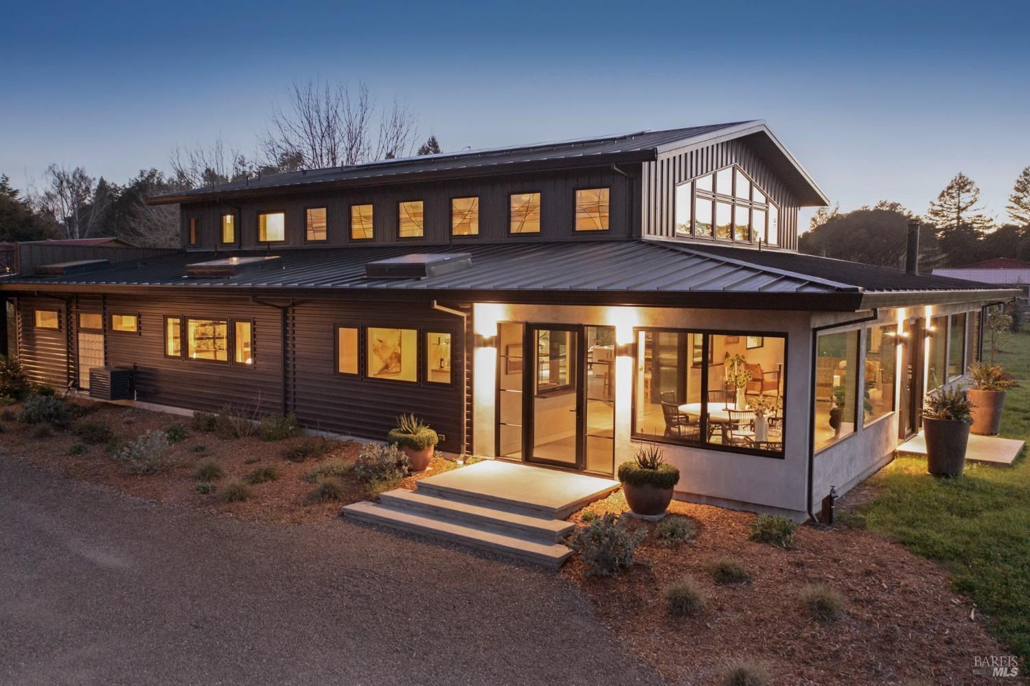 Property Photo:  555 Snow Road  CA 95472 