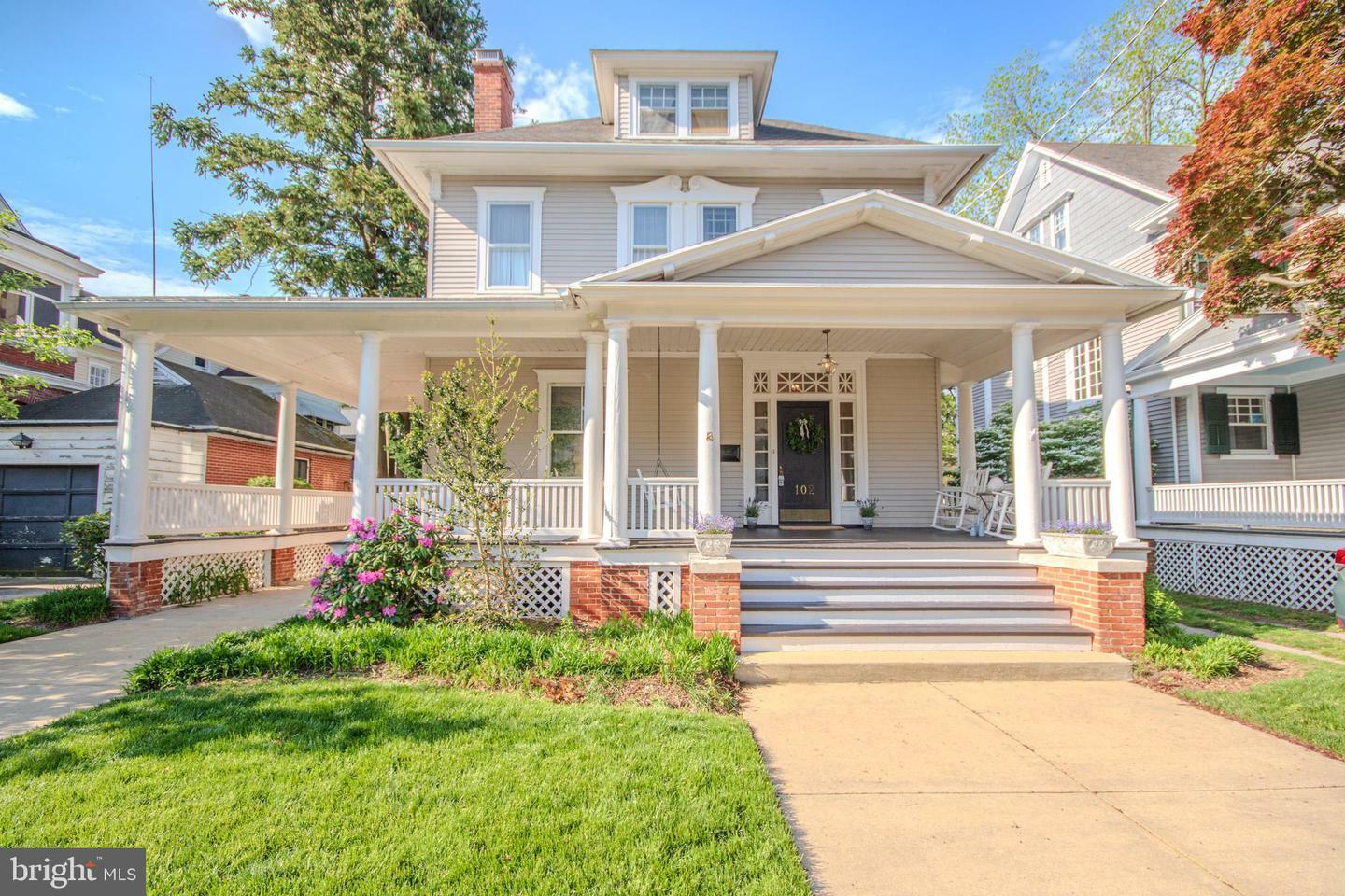 Property Photo: 102 W William Street MD 21801