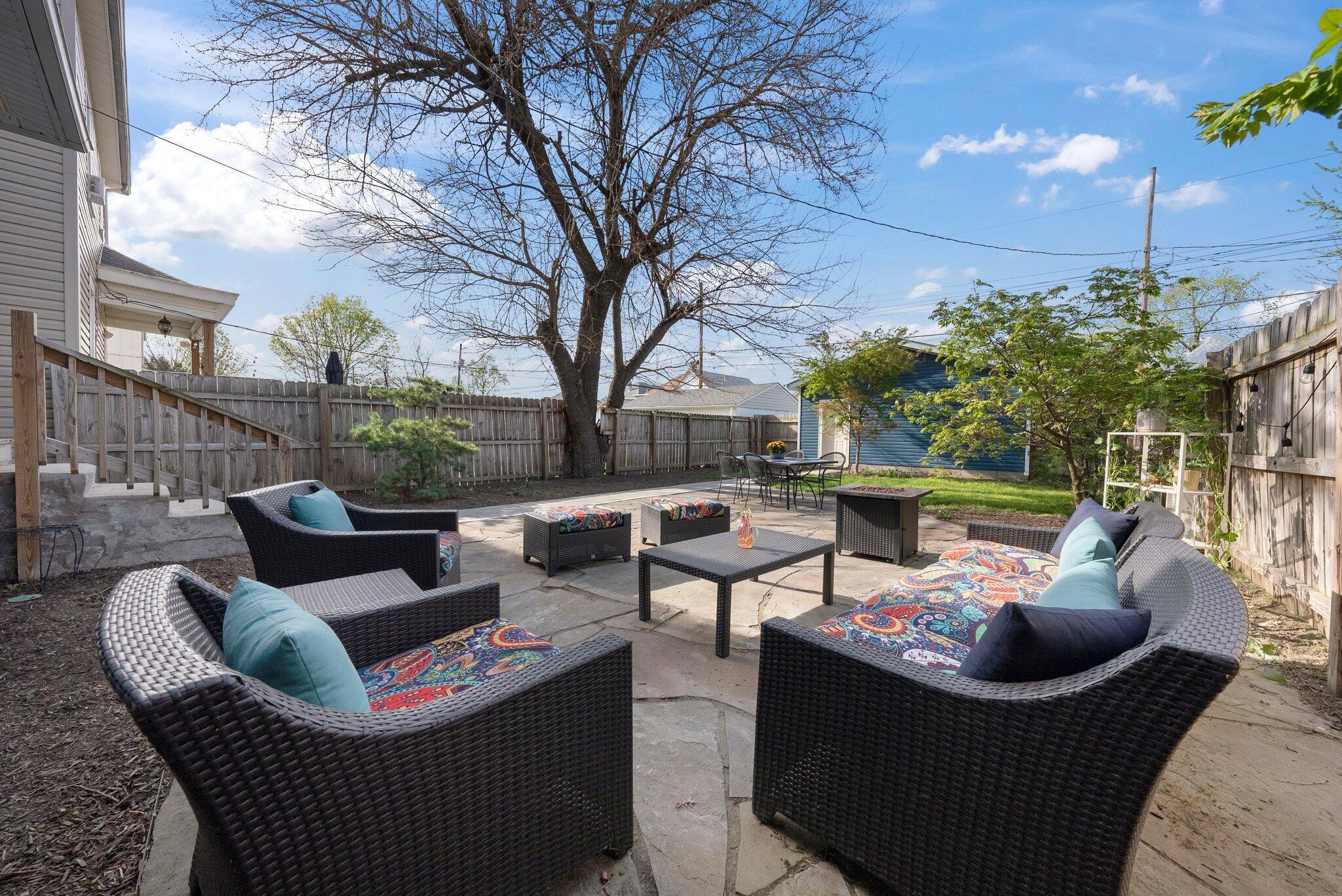 Property Photo:  542 Hanford Street  OH 43206 