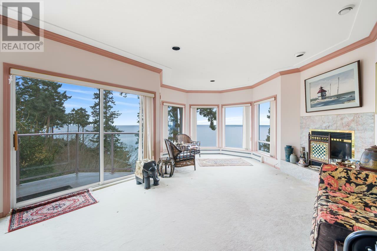 Property Photo:  58 Tsawwassen Beach Road  BC V4M 4C6 