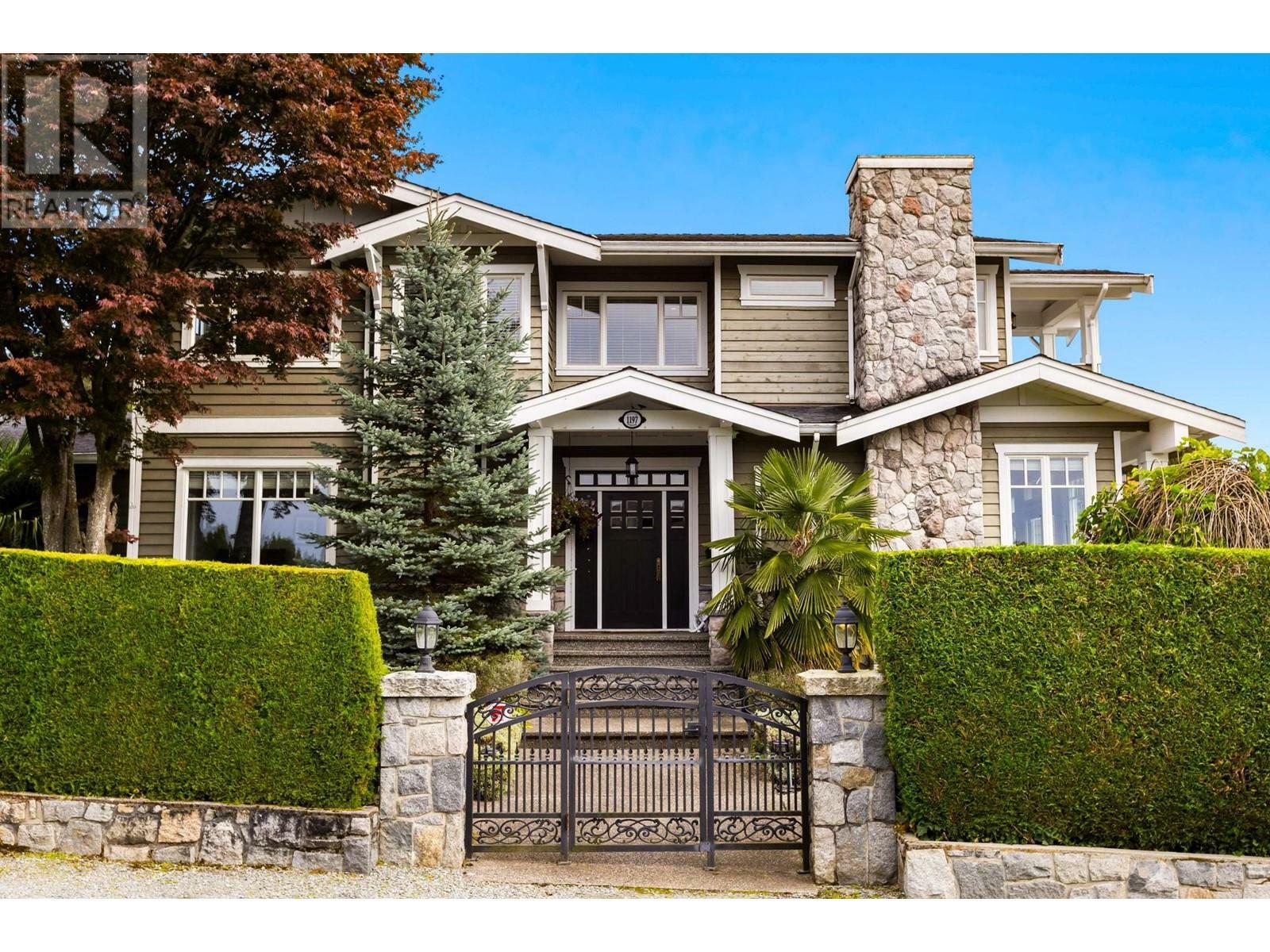 Property Photo: 1197 Fulton Avenue BC V7T 1N4