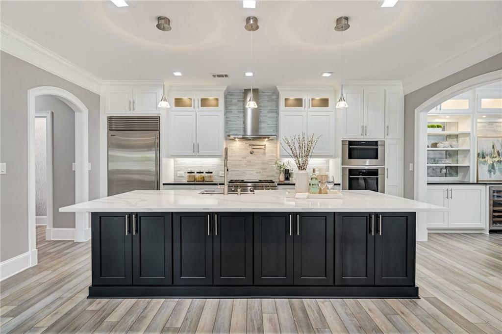 Property Photo: 2444 Ballantrae Circle GA 30041