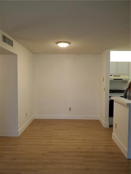 Property Photo: 10875 W Clairmont Cir 111 FL 33321