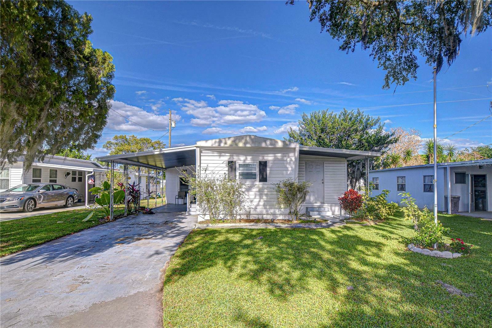Property Photo: 6044 Alpine Drive FL 33542