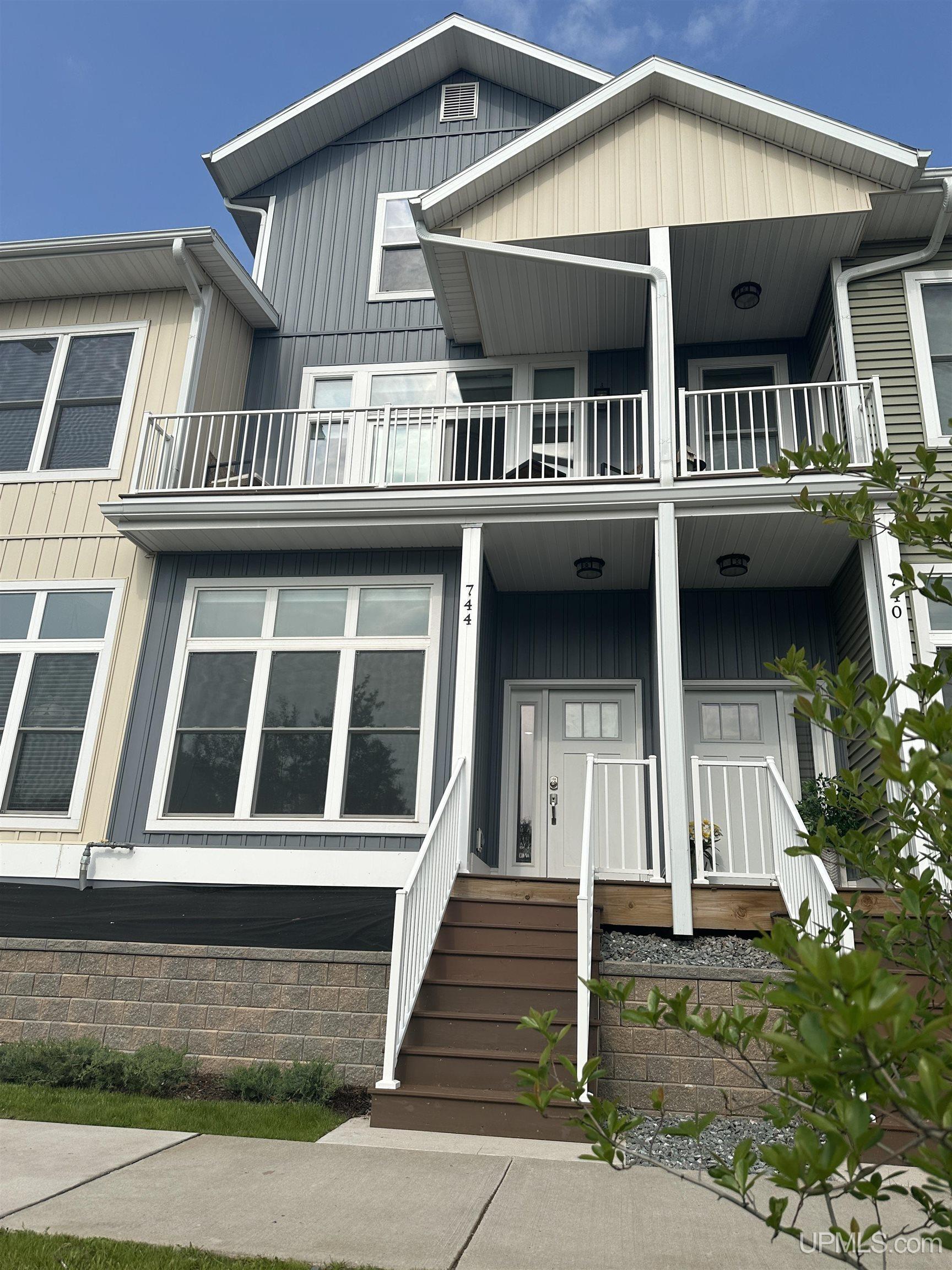 Property Photo: 744 S Lakeshore Boulevard 15 MI 49855