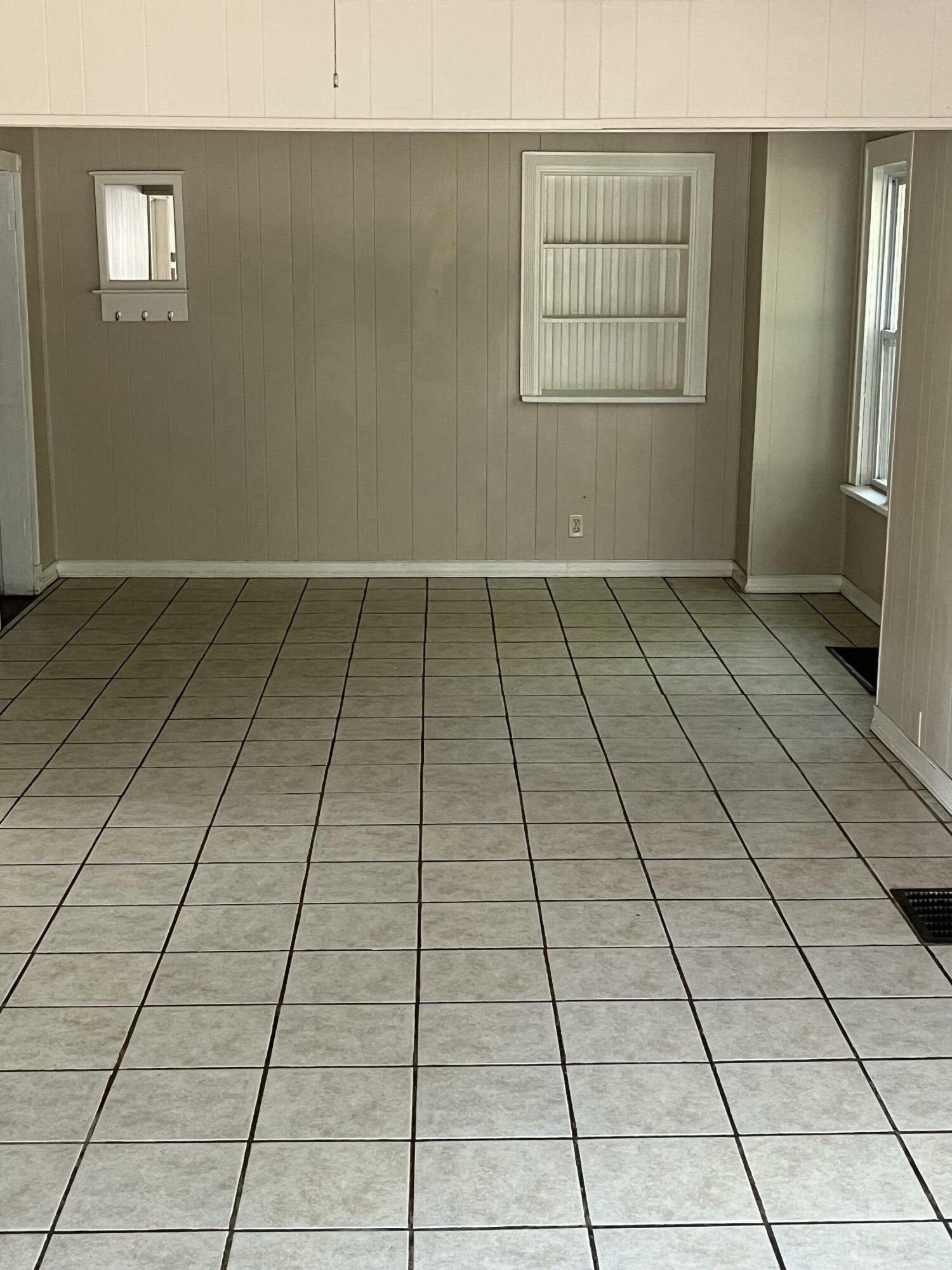 Property Photo: 255 W Summit Avenue MI 49444