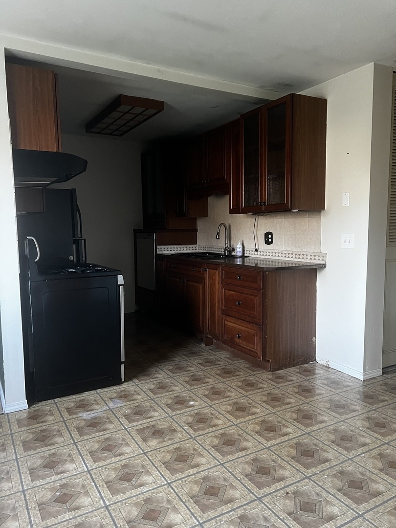 Property Photo: 4 Circle Court IL 60538