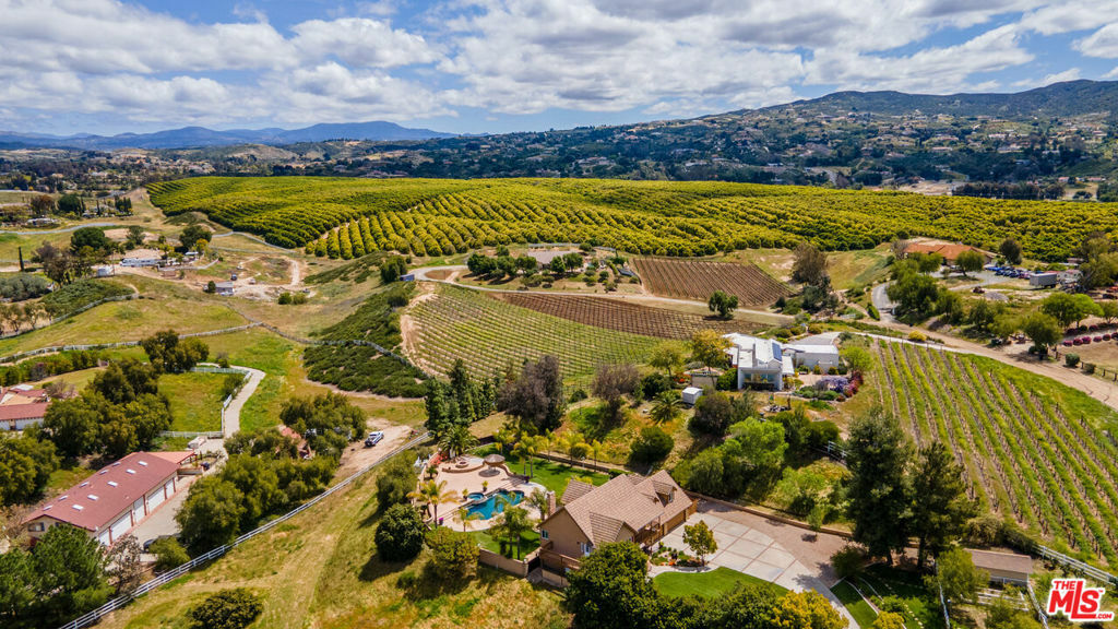 Property Photo: 39570 Calle Anita CA 92592