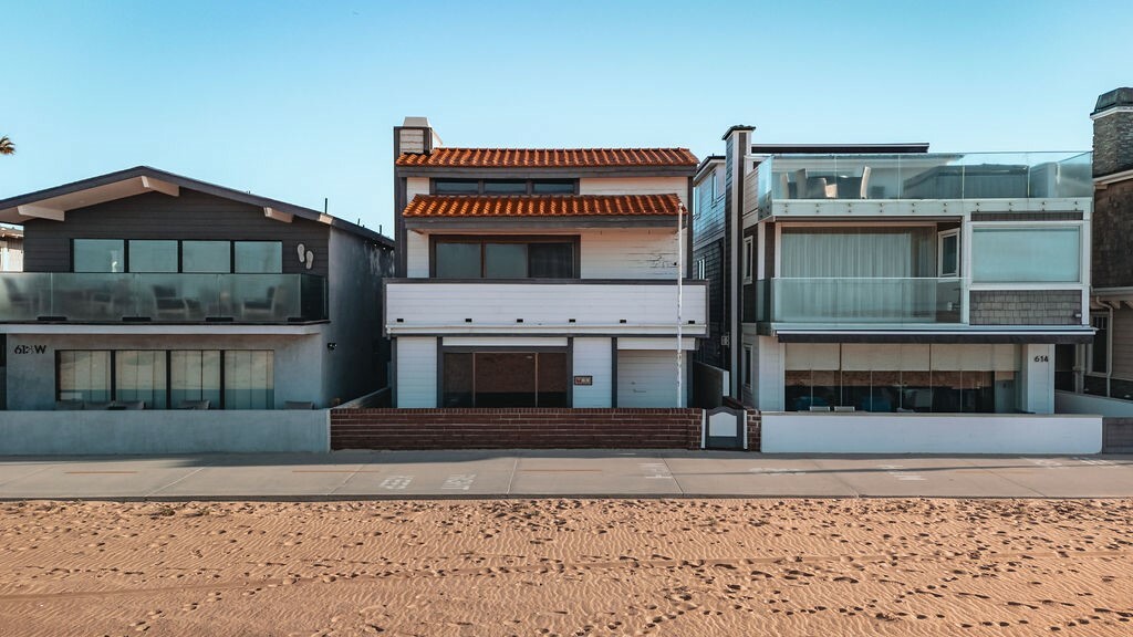 616 W Oceanfront  Newport Beach CA 92661 photo