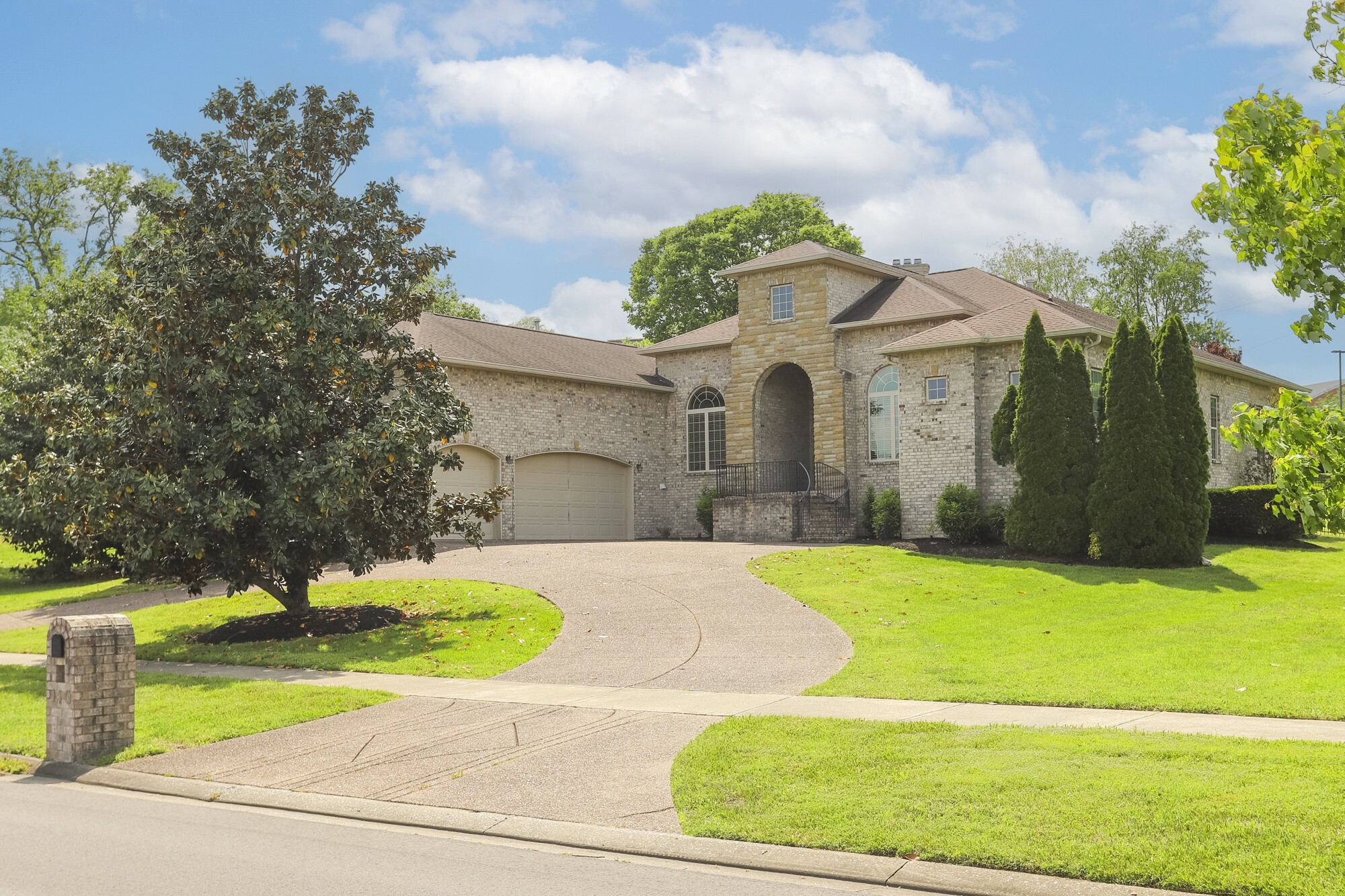 Property Photo: 110 Affirmed Dr TN 37075
