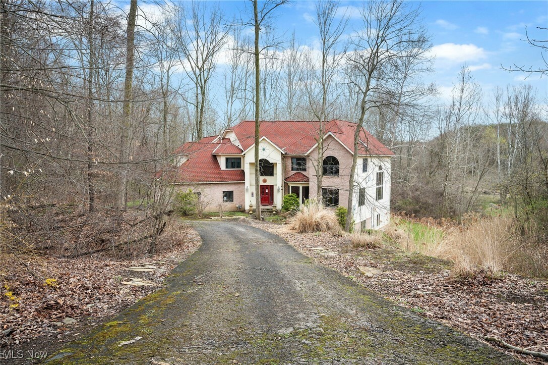 Property Photo: 6100 Loch Lomond Court OH 44139