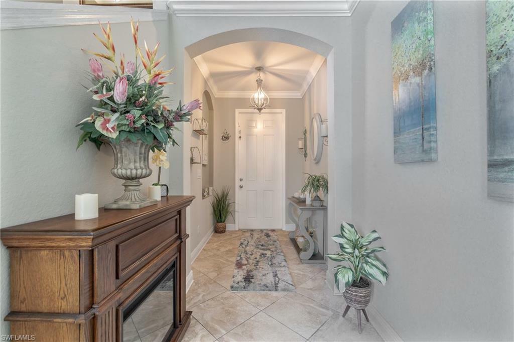 Property Photo:  19571 Bowring Park Rd 102  FL 33967 