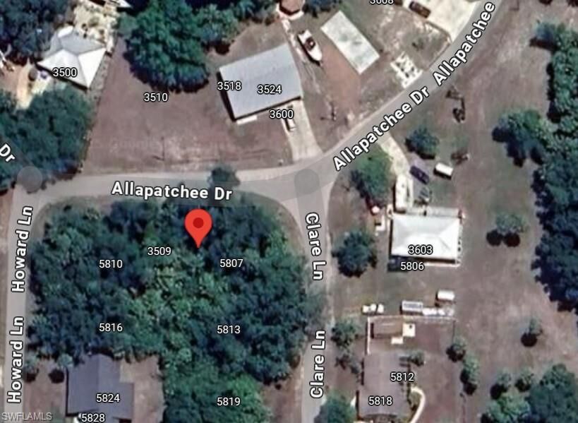 Property Photo: 3519 Allapatchee Dr FL 33950