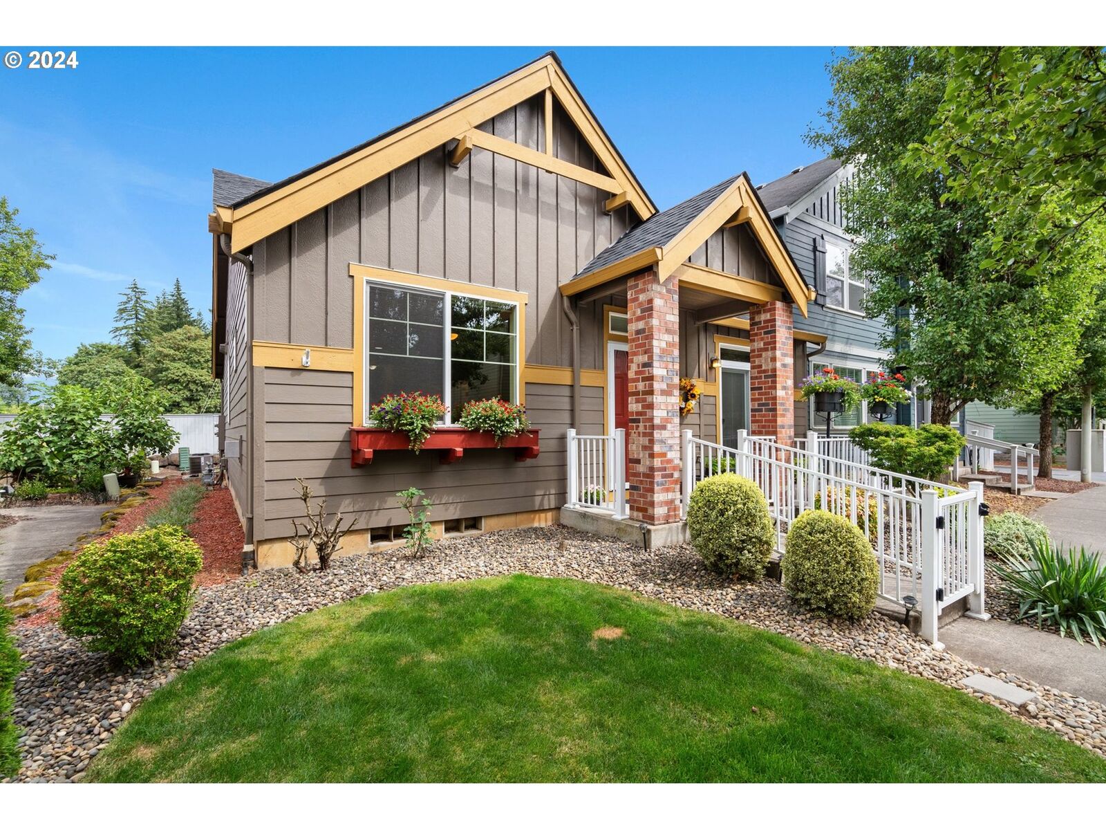 Property Photo:  3501 SE 198th Ave  WA 98607 