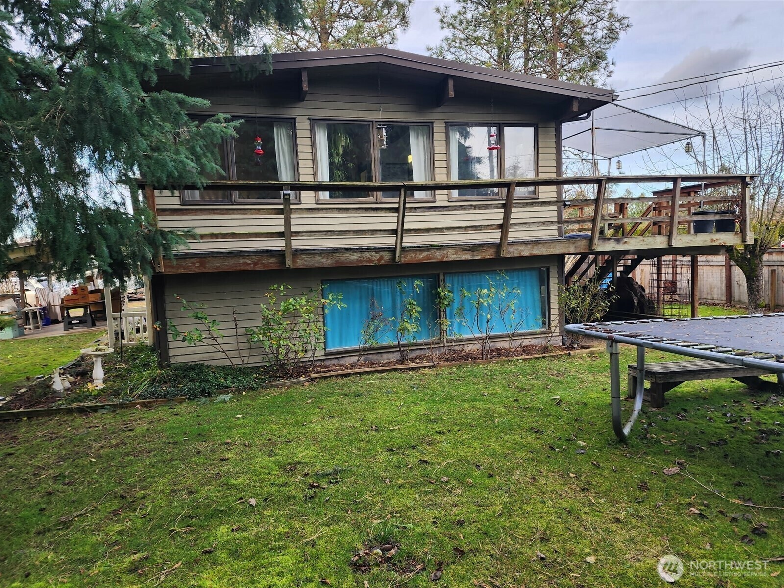 Property Photo: 2218 122nd Avenue E WA 98372