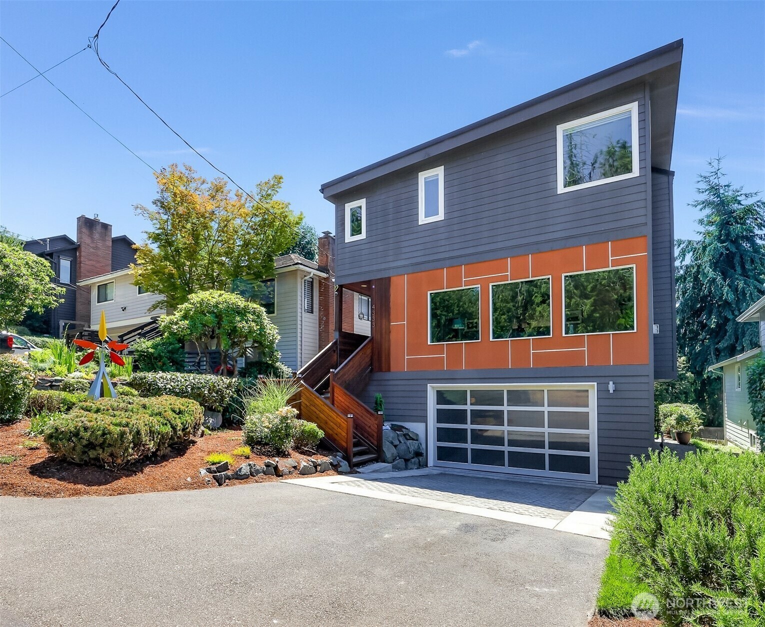 Property Photo: 4333 SW Trenton Street WA 98136