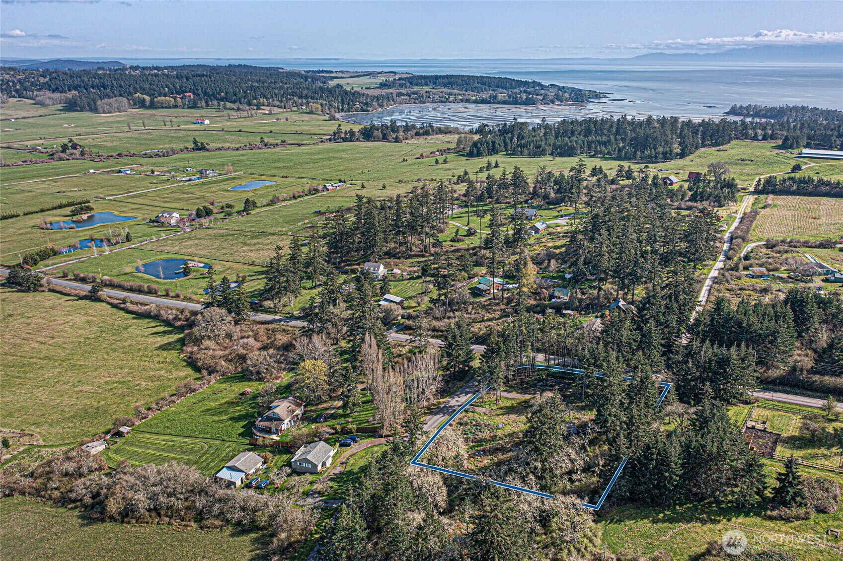 Property Photo: 21 Ranchos Road WA 98250