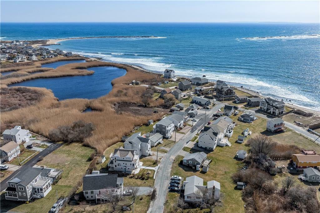 16 Elm Avenue  Narragansett RI 02882 photo