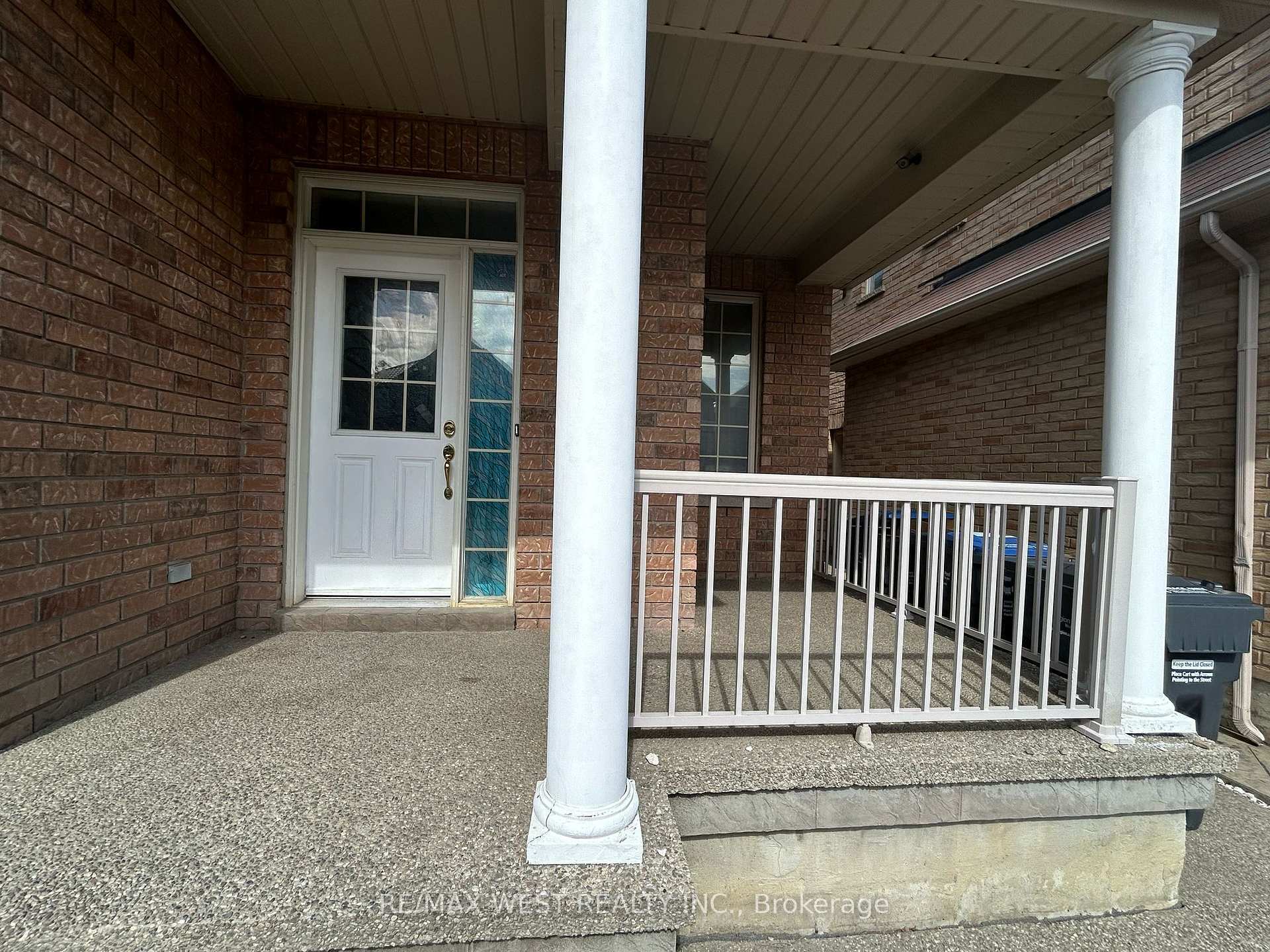 Property Photo: 31 Gamson Crescent ON L6R 0V7