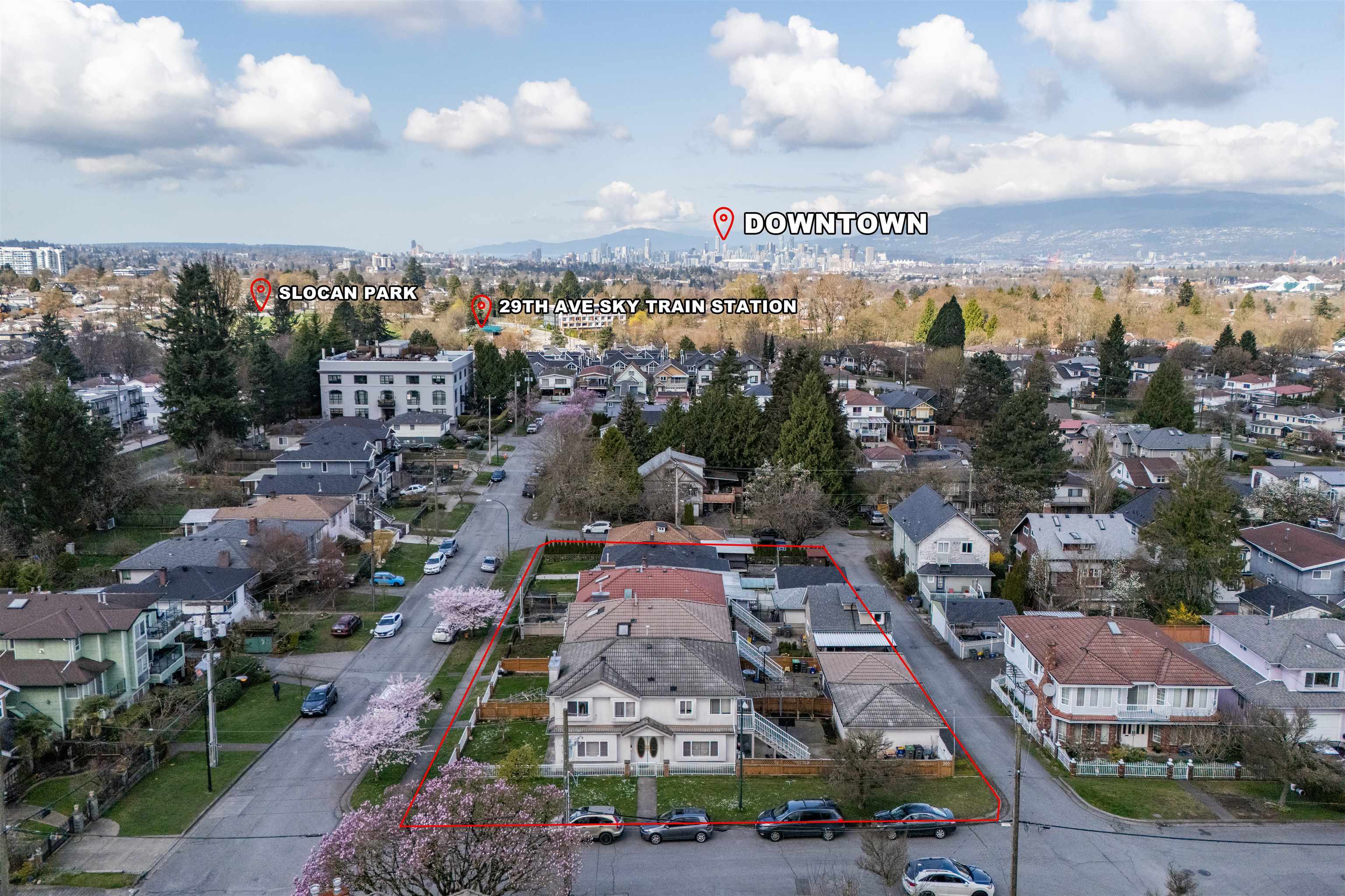 Property Photo: 3079 Kings Avenue BC V5R 4T3