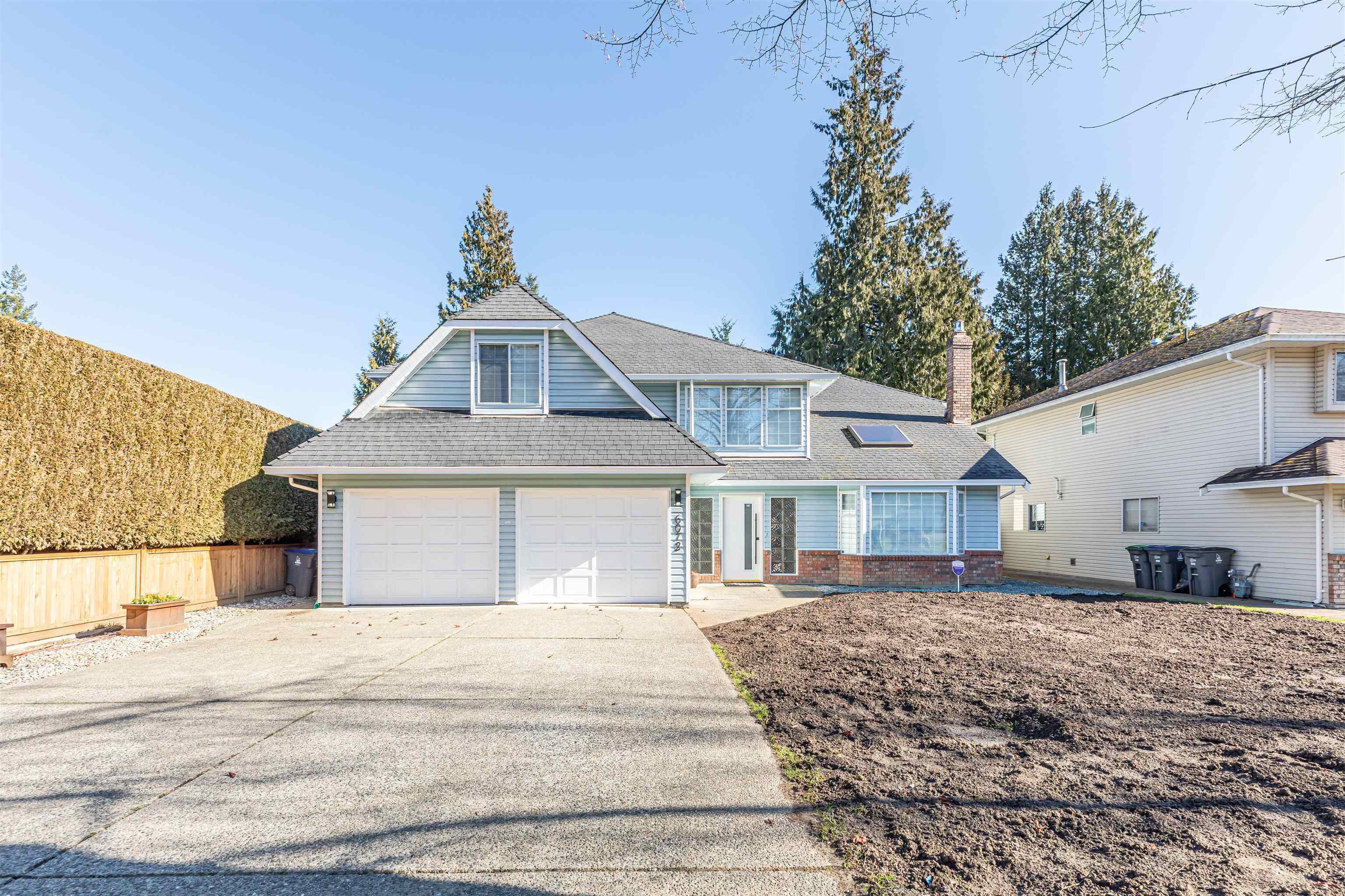 Photo de la propriété: 6072 133A Street BC V3X 2K5