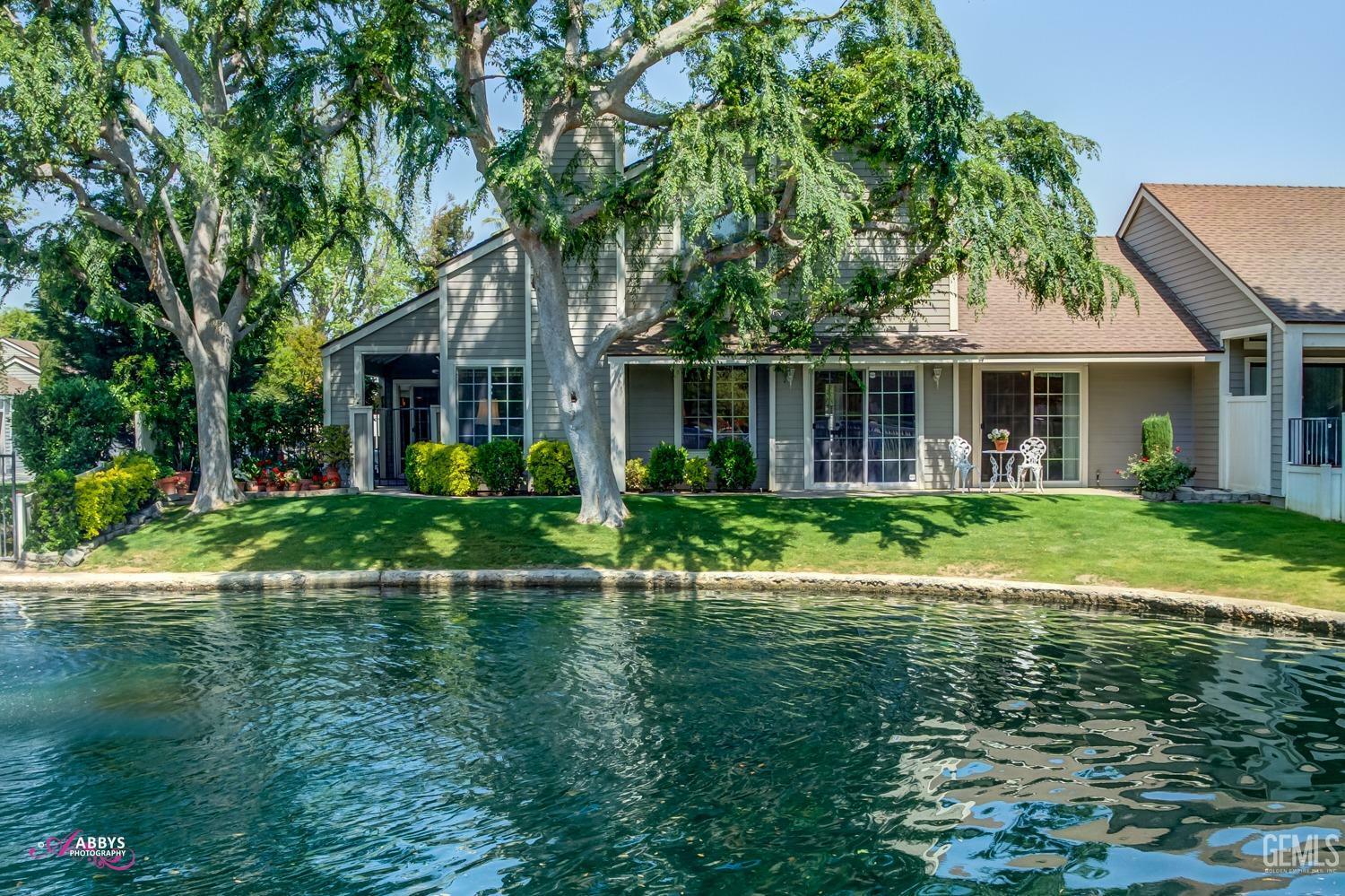 Property Photo: 8000 Kroll Way 63 CA 93311