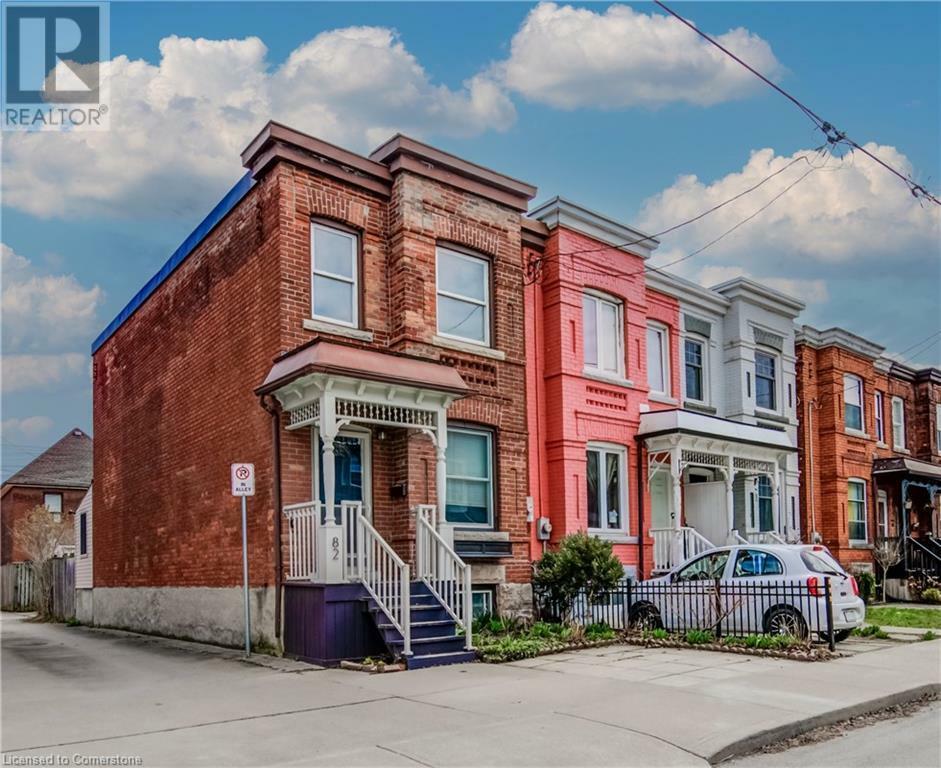 Property Photo: 82 Clyde Street ON L8L 5R4