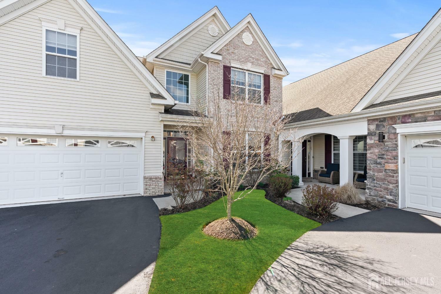 Property Photo: 31 McGowan Court NJ 08857