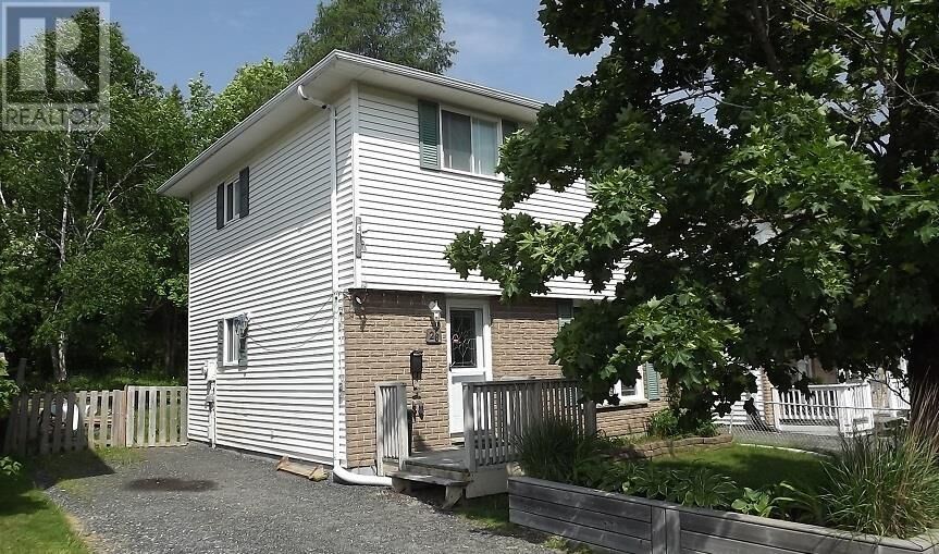 Property Photo:  26 Hergott Ave  ON P5A 3A8 
