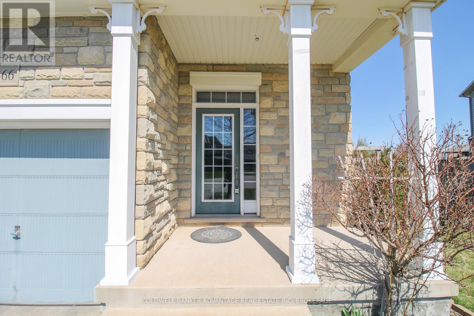 Property Photo:  6366 Dilalla Crescent  ON L2H 0C9 