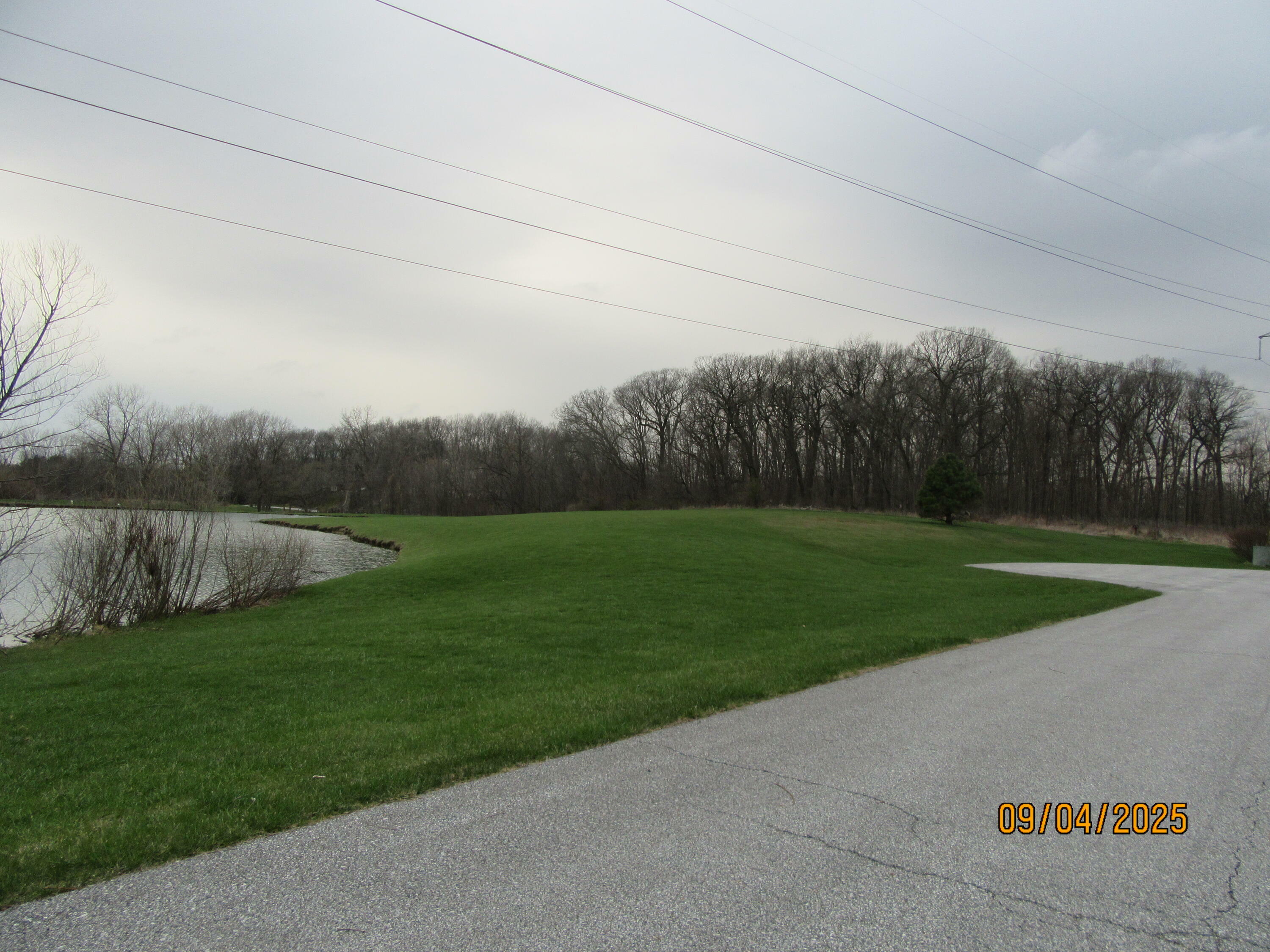 Property Photo: 274 Bridlewood Lane IN 46385
