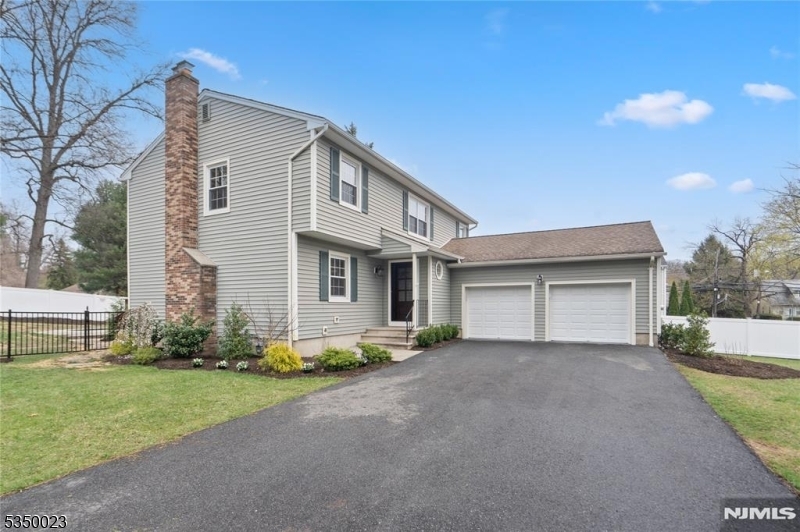 6 Giegel Ct  Wyckoff Twp. NJ 07481 photo
