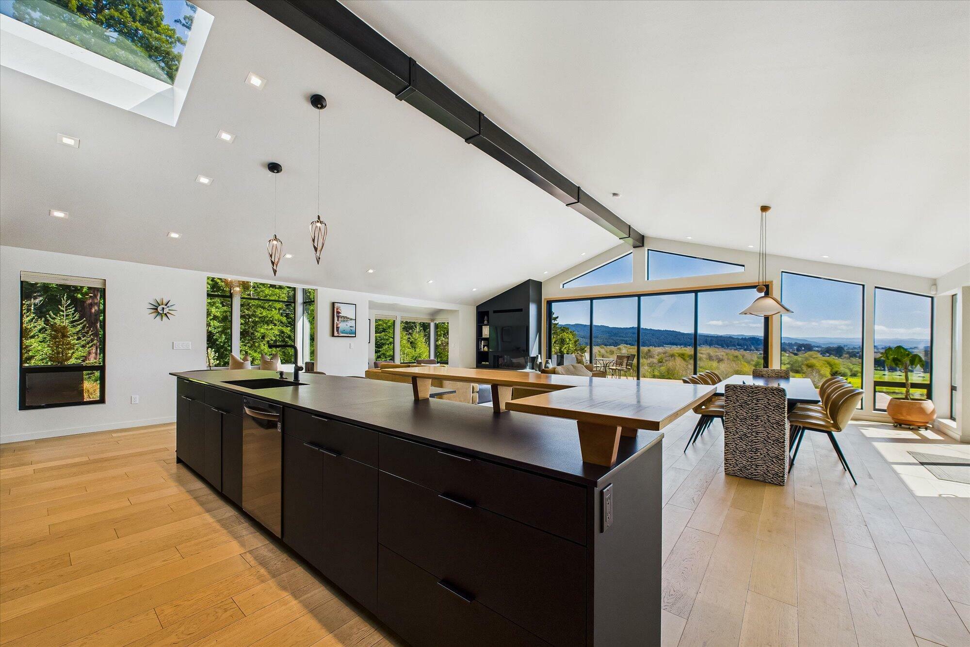 Property Photo: 2175 Bank Road CA 95519