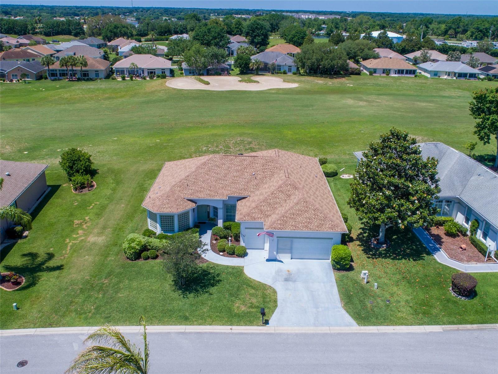 Property Photo: 11702 SE 173rd Lane Road FL 34491