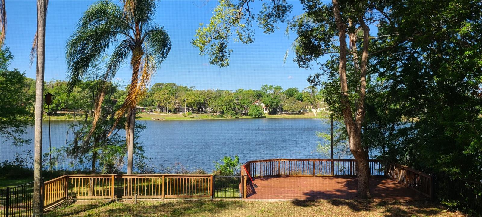 Property Photo: 858 Lake Marion Drive FL 32701