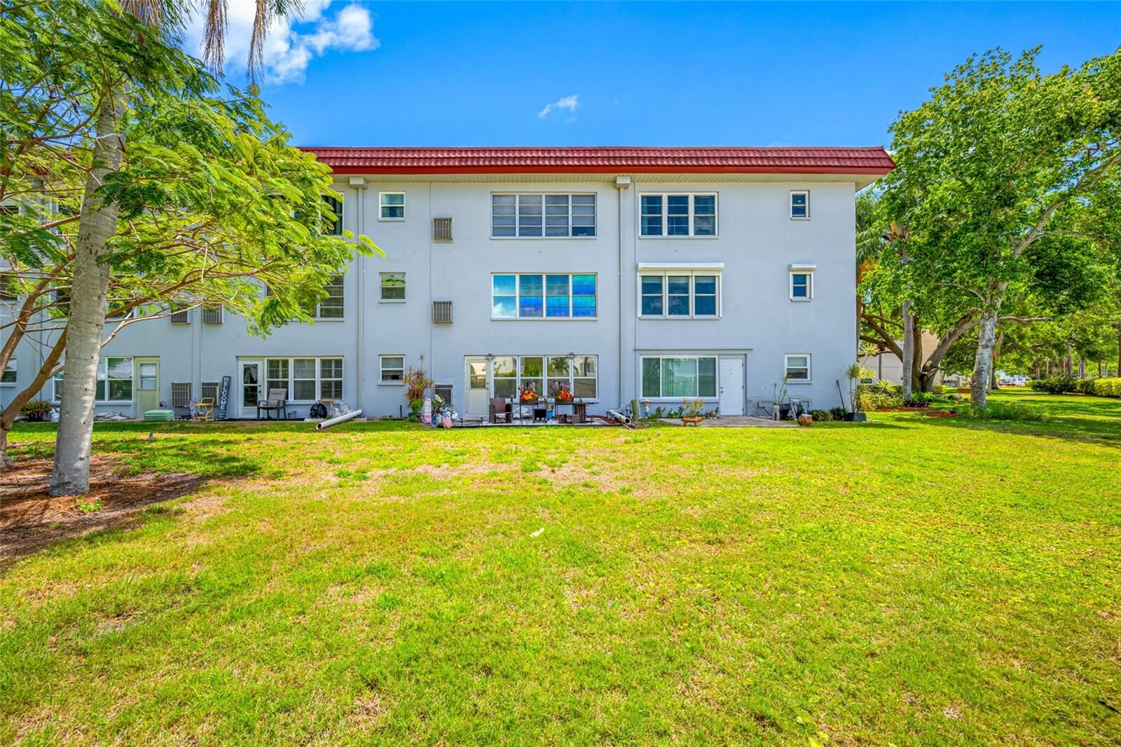 Property Photo:  5660 80th Street N D207  FL 33709 