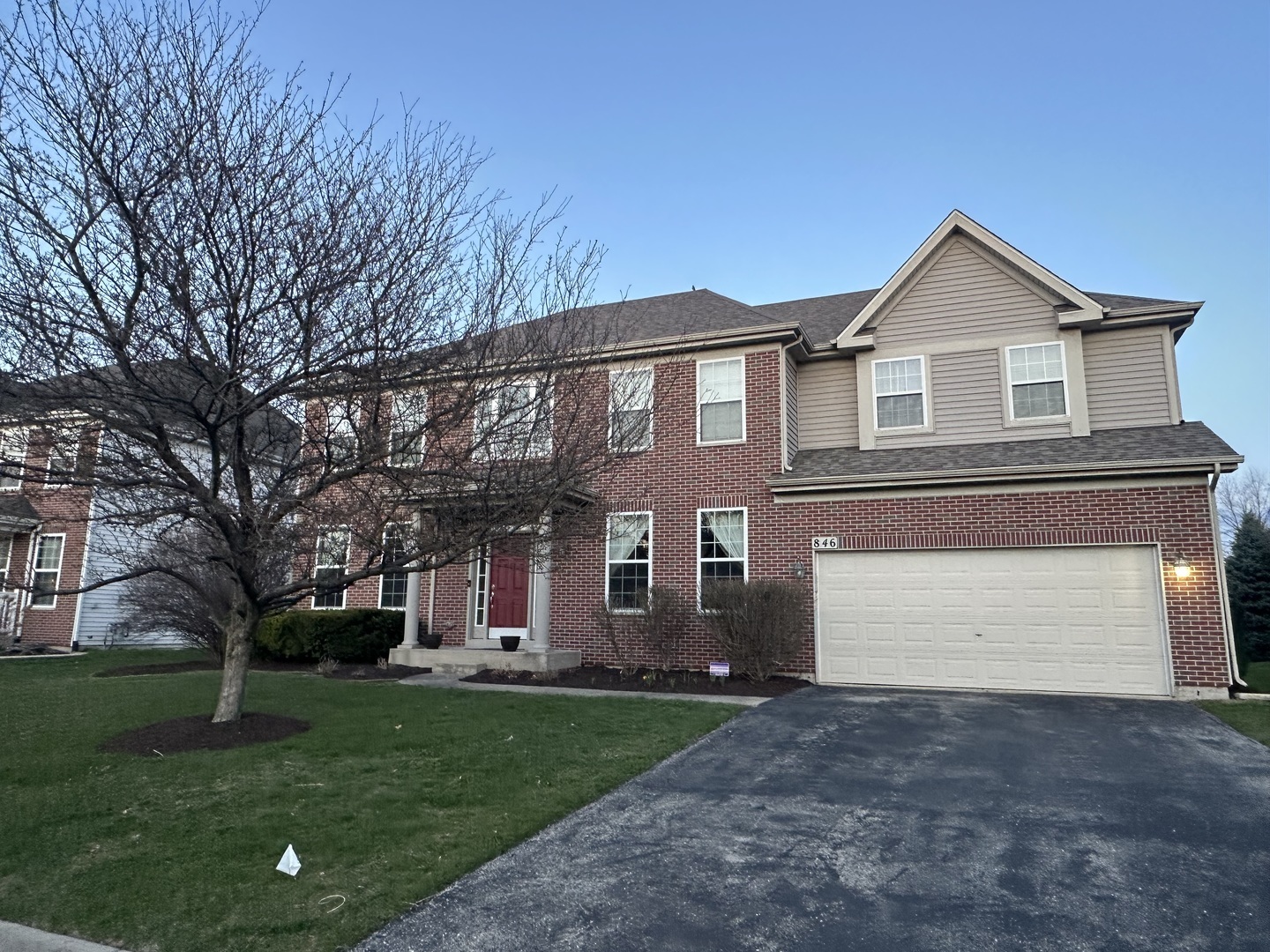 Property Photo: 846 Preston Lane IL 60543