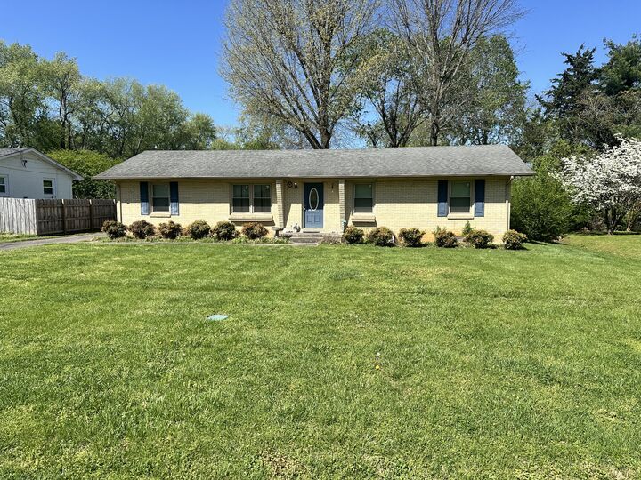 1002 S Baird Ln  Murfreesboro TN 37130 photo